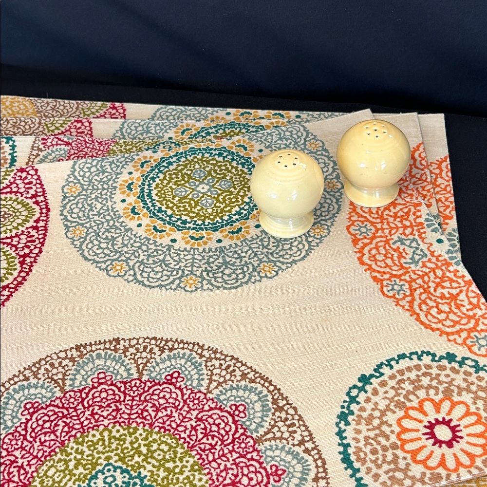 Vintage Fiestaware yellow salt & pepper shakers and 4 new Better Homes placemats
